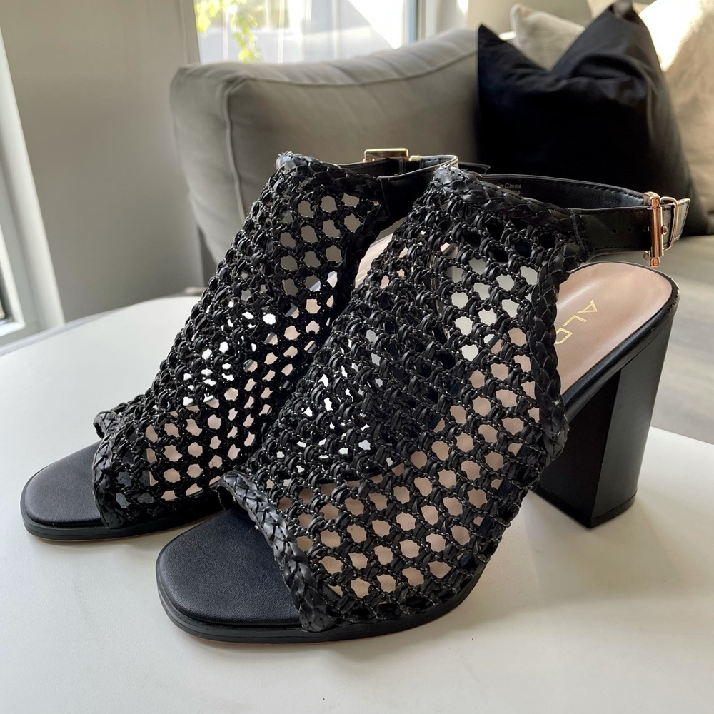 Aldo Platform Sandals (Size 6)